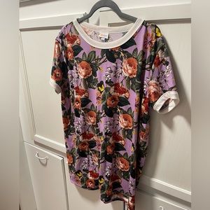 Purple floral tshirt